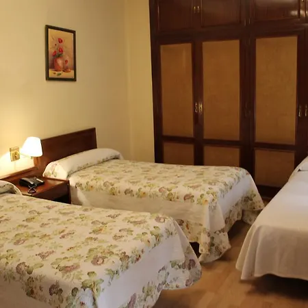 Residencia Gran Via Hotel *