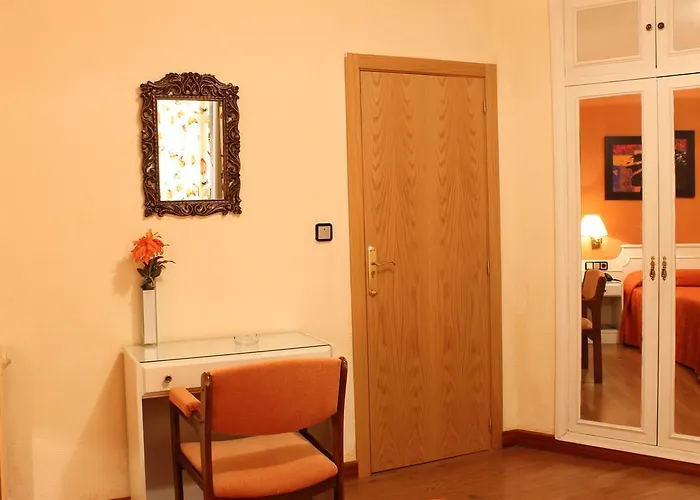 Hotel Residencia Gran Via *